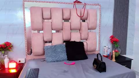 Sofia Sommers online show from 01-08-26, 07:27