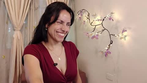 Sofi Bella online show from 05-16-26, 07:56