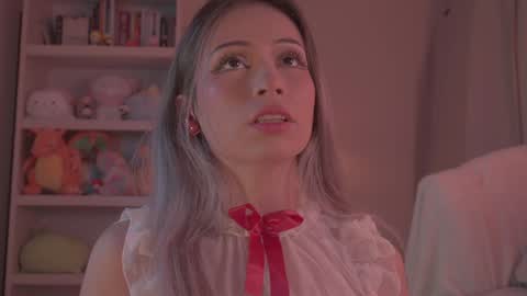 Snapshot of soficb chatting on 01-10-25, 10:04 Sofi online show from 01-10-25, 10:04