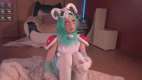 Snapshot of soficb chatting on 10-30-25, 05:20 Sofi online show from 10-30-25, 05:20