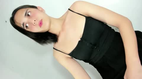 Sofie online show from 03-18-26, 03:48