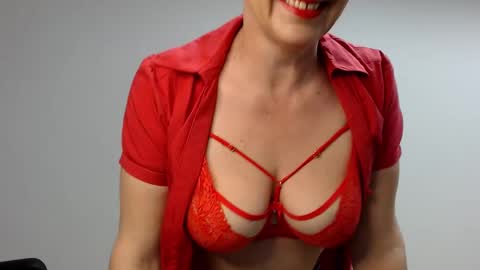 Snapshot of sofie_velvet chatting on 01-09-25, 07:50 Sofie Velvet online show from 01-09-25, 07:50