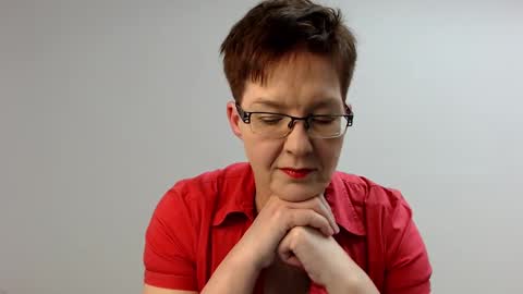 Snapshot of sofie_velvet chatting on 02-13-25, 04:17 Sofie Velvet online show from 02-13-25, 04:17