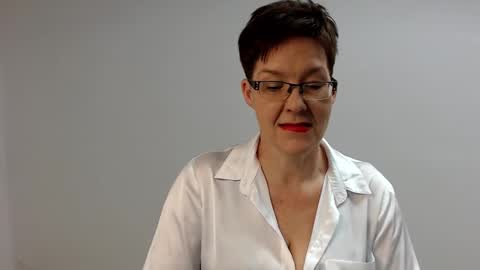 Snapshot of sofie_velvet chatting on 02-14-25, 03:47 Sofie Velvet online show from 02-14-25, 03:47