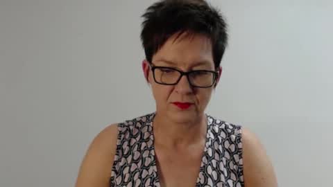 Snapshot of sofie_velvet chatting on 09-09-25, 04:17 Sofie Velvet online show from 09-09-25, 04:17