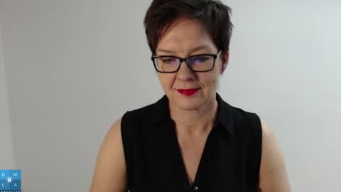 Snapshot of sofie_velvet chatting on 10-12-25, 08:13 Sofie Velvet online show from 10-12-25, 08:13