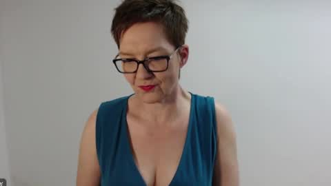 Snapshot of sofie_velvet chatting on 02-10-26, 03:16 Sofie Velvet online show from 02-10-26, 03:16