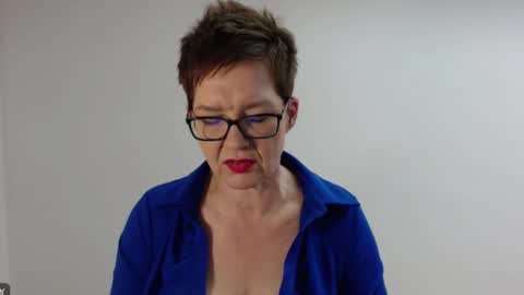 Snapshot of sofie_velvet chatting on 02-12-26, 03:18 Sofie Velvet online show from 02-12-26, 03:18