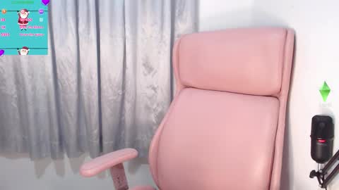 Snapshot of sofierosse_ chatting on 01-10-26, 03:19 Sofie Rosee online show from 01-10-26, 03:19