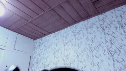 Snapshot of sofifoox chatting on 10-18-25, 11:11 Sofi online show from 10-18-25, 11:11