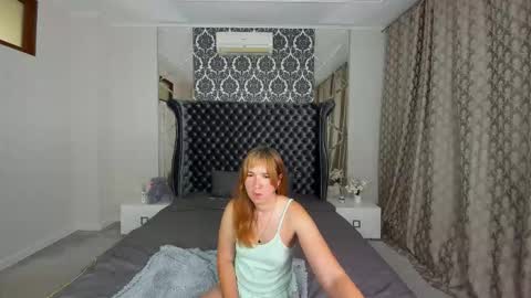 Snapshot of sofii_darling chatting on 10-06-25, 04:37 sofii_darling online show from 10-06-25, 04:37