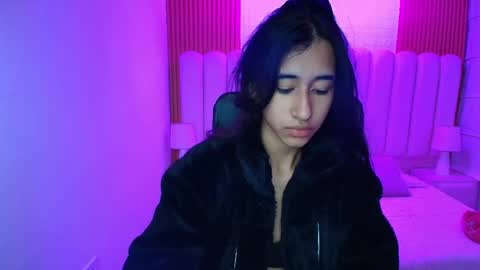Snapshot of sofii_tk chatting on 05-11-26, 03:12 Sofii online show from 05-11-26, 03:12