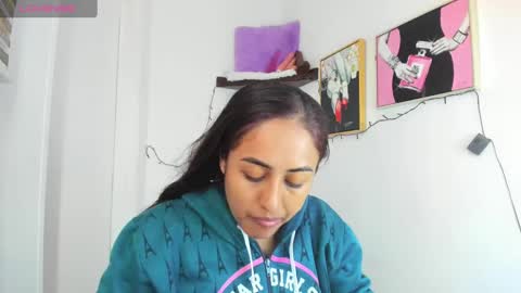 sofiia rodriguez online show from 01-21-25, 12:29