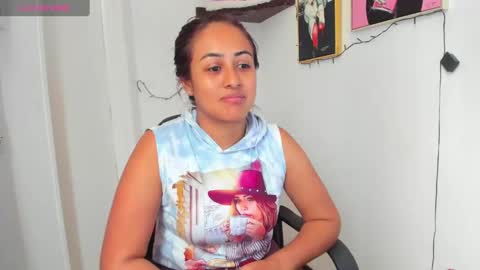 sofiia rodriguez online show from 01-28-25, 05:46