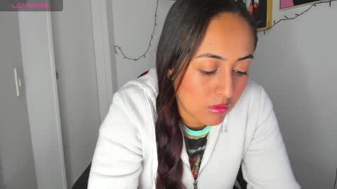 sofiia rodriguez online show from 02-19-25, 02:01