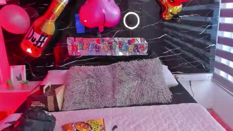 Snapshot of sofiia_rubb chatting on 11-30-25, 09:08 Sofia online show from 11-30-25, 09:08