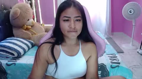 sofia Dreams online show from 12-19-25, 06:37