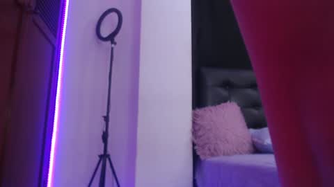 Snapshot of sofiievans_ chatting on 12-01-24, 09:37 online show from 12-01-24, 09:37