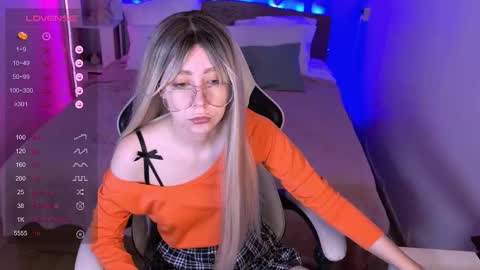 Sofia online show from 12-02-25, 01:55