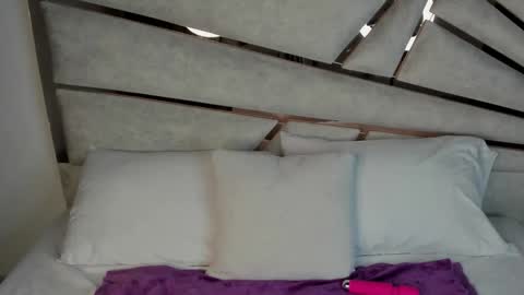 sofijohnsonx online show from 01-07-26, 12:07