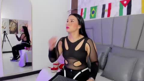      online show from 07-05-26, 11:17