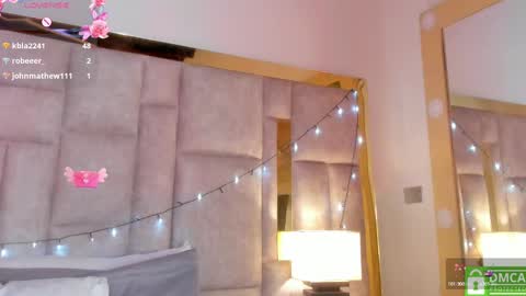 Sofia online show from 01-17-25, 11:51