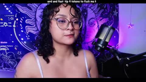 Snapshot of sofitabares_ chatting on 06-12-26, 11:35 Demi Sofia online show from 06-12-26, 11:35