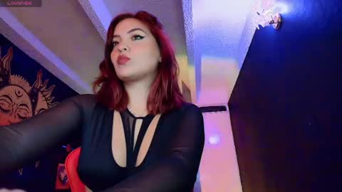Snapshot of sofnicol_ chatting on 05-03-26, 10:49 Nicol online show from 05-03-26, 10:49