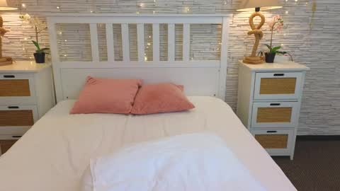 Snapshot of soft_lilly chatting on 03-09-26, 06:06 Lilly online show from 03-09-26, 06:06