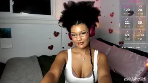 Chloe Kiwi online show from 02-18-26, 02:29