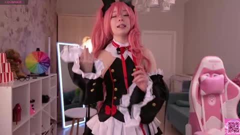 Snapshot of softcoredoll chatting on 05-28-26, 04:10 Eva online show from 05-28-26, 04:10