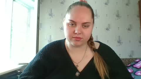 Snapshot of softhypnose chatting on 06-16-26, 09:01 softhypnose online show from 06-16-26, 09:01