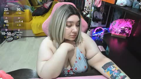 Sofie online show from 03-27-26, 03:45