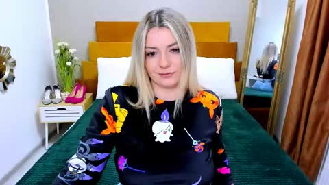 Softpleasurex online show from 02-24-25, 10:15