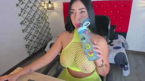 sofy_muller_ online show from 08-04-26, 09:06