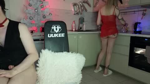 Snapshot of sofyandmike chatting on 01-08-26, 06:43 SOFYandMIKE online show from 01-08-26, 06:43