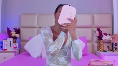   online show from 11-20-25, 04:23