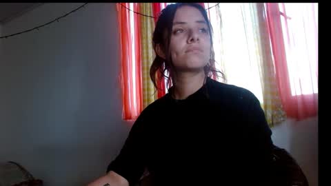 Snapshot of soka_lovers_04_ chatting on 01-09-25, 10:41 Sofia online show from 01-09-25, 10:41