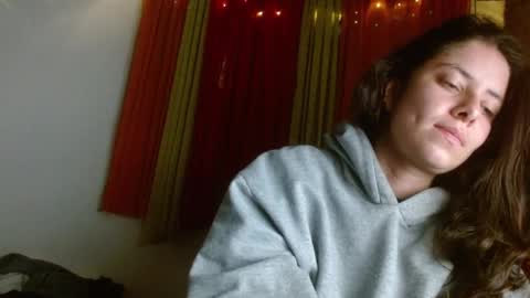 Snapshot of soka_lovers_04_ chatting on 02-10-25, 01:57 Sofia online show from 02-10-25, 01:57