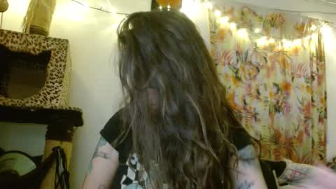 Snapshot of soka_lovers_04_ chatting on 12-01-25, 10:42 Sofia online show from 12-01-25, 10:42