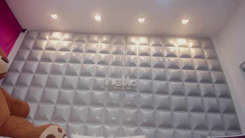 SOL  ANGEL online show from 02-07-26, 04:33