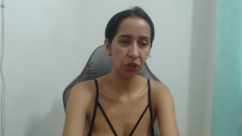 Sol lucia online show from 12-19-25, 12:23