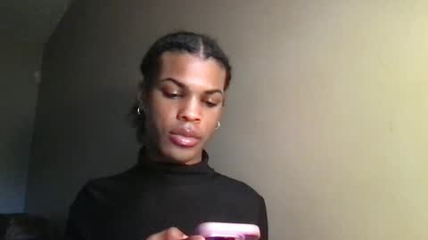 SolaceEve online show from 11-14-25, 07:34