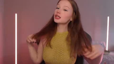 Snapshot of solanochka chatting on 06-22-26, 08:55 Jennifer Jenny Jen online show from 06-22-26, 08:55
