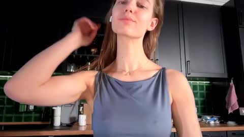 Bella online show from 01-07-26, 05:21