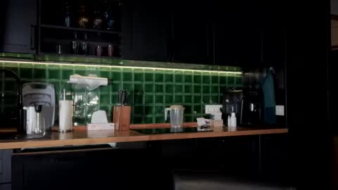 Bella online show from 03-01-26, 04:25