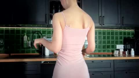 Bella online show from 03-08-26, 04:27