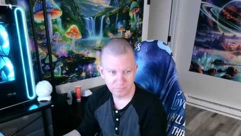 Snapshot of solarlunar1 chatting on 10-05-25, 03:32 just ask online show from 10-05-25, 03:32