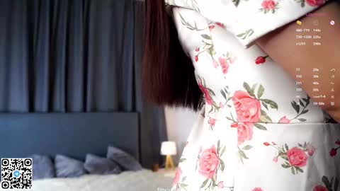 Ela online show from 11-06-25, 12:11