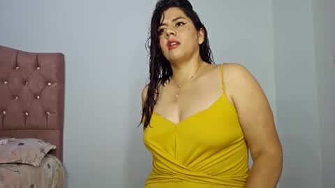 Solesit0 online show from 11-28-25, 05:21